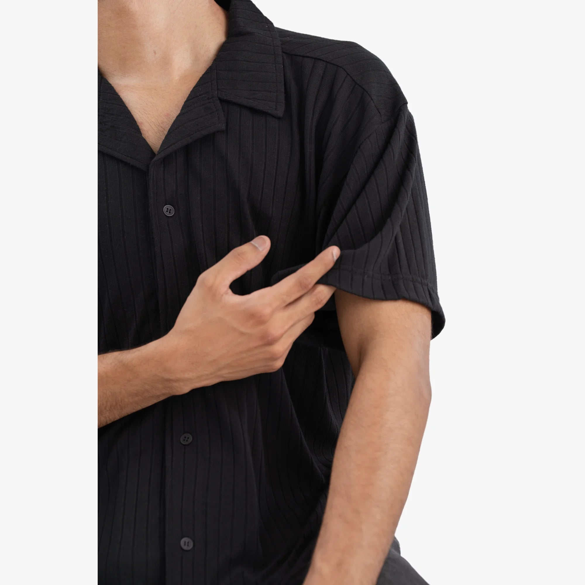 AG-0022 (UNISEX) Black